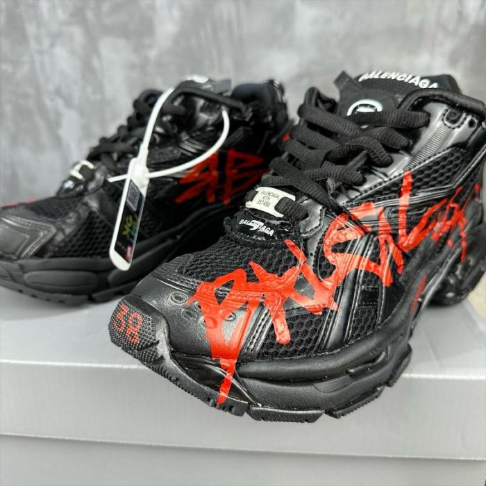 Balenciaga Runner Graffiti Black Red