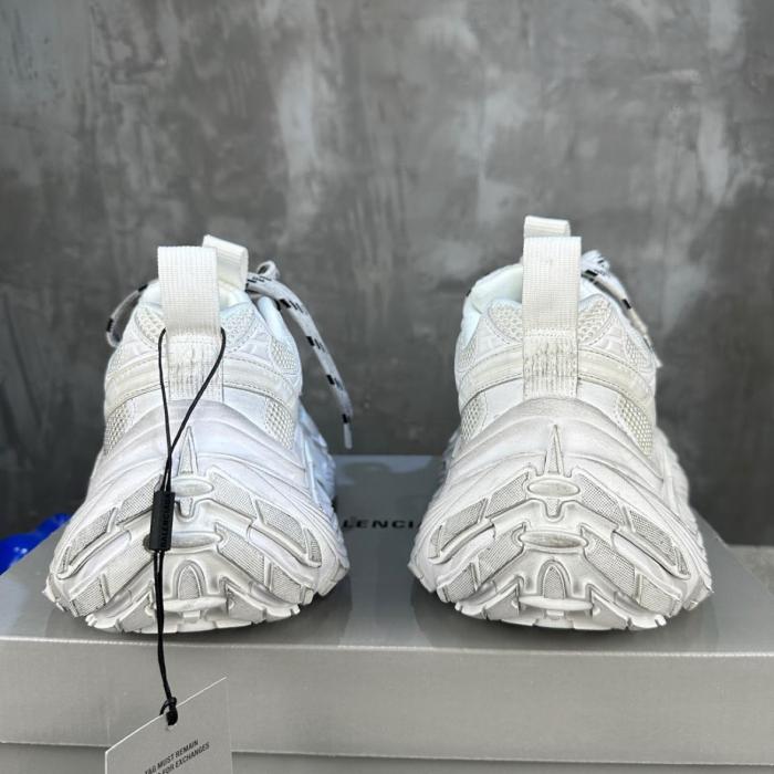 Balenciaga 6XL Low Top Chunky Sneakers Women's White