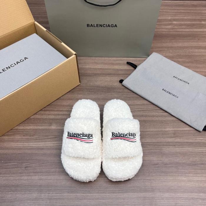 Balenciaga Furry Slide White 654261W2DO19906