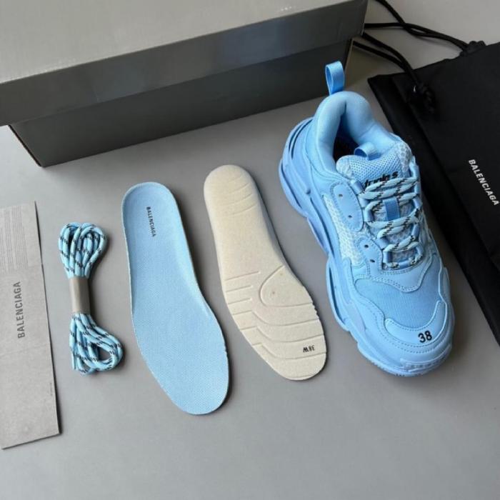 Balenciaga Triple S Light Blue (W)