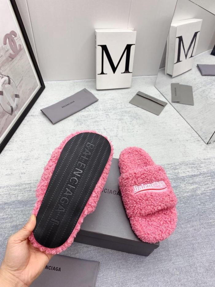 Balenciaga Furry Slide Pink 654261WBDZ05096