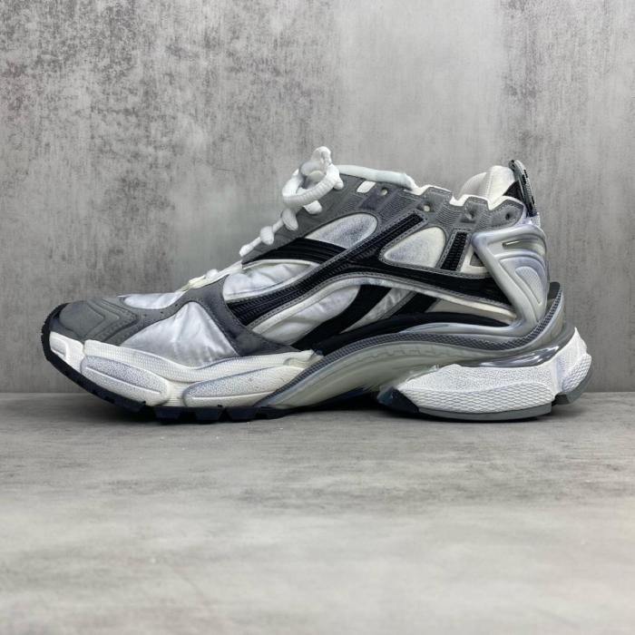 Balenciaga Runner Grey White