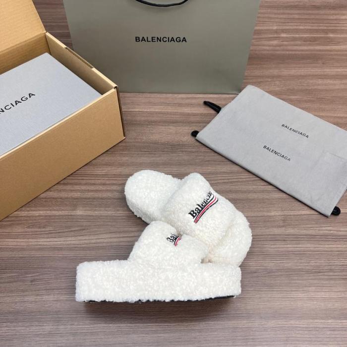 Balenciaga Furry Slide White 654261W2DO19906