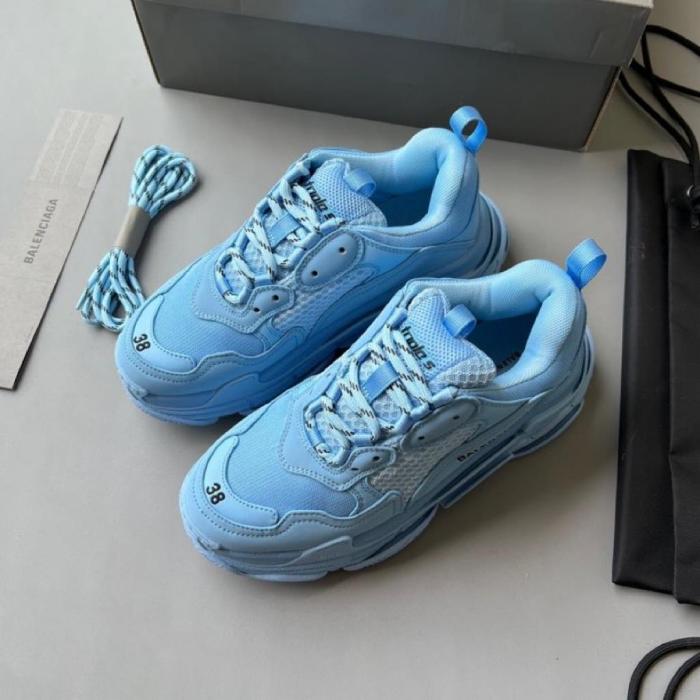 Balenciaga Triple S Light Blue (W)