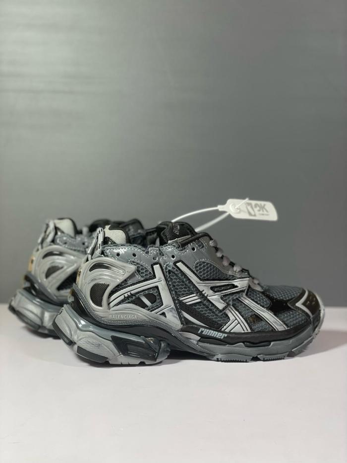 Balenciaga Runner Dark Grey Black