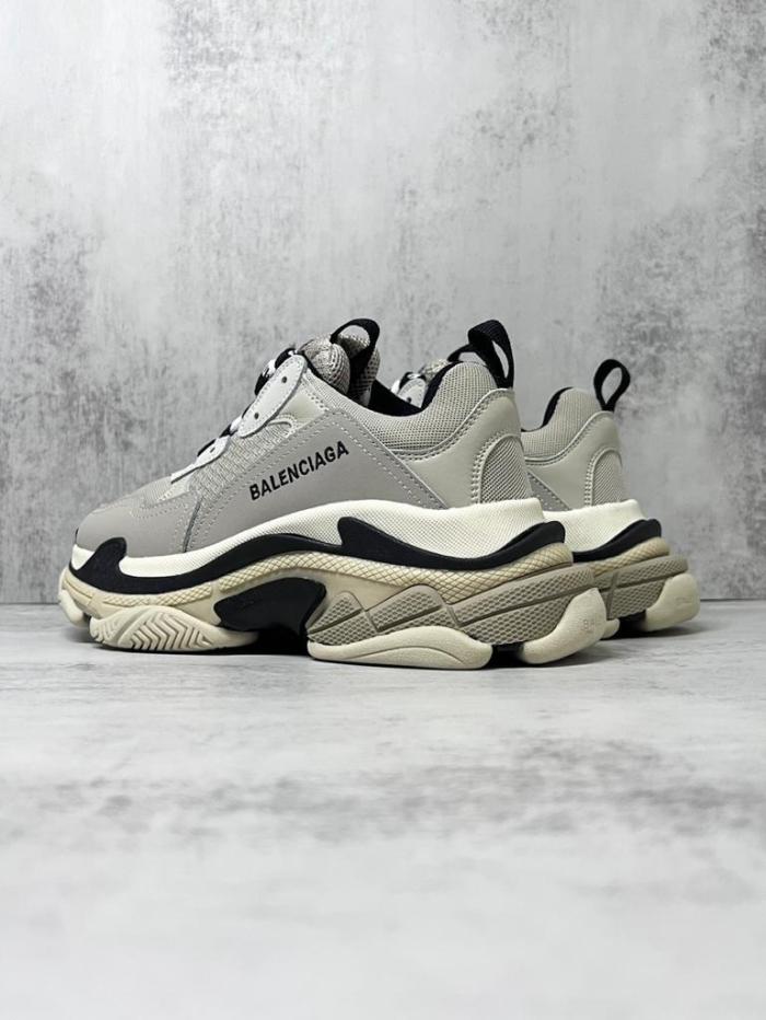 Balenciaga Triple S Beige