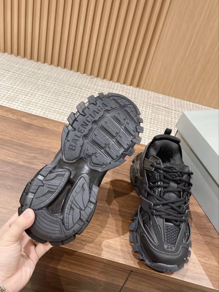 Balenciaga Track Clear Sole Black