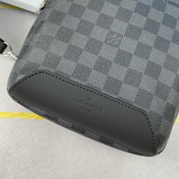 LOUIS VUITTON Avenue Sling Bag Damier Graphite N40097 size 20*31*10cm