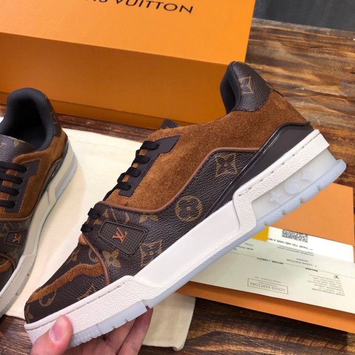 Louis Vuitton Trainer Suede Monogram