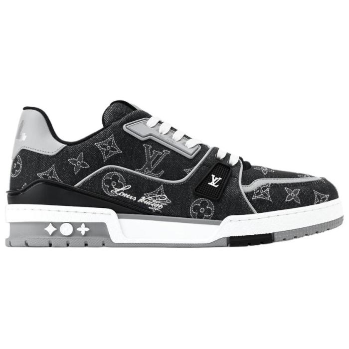 LOUIS VUITTON Trainer Low top Skateboard Shoes Black