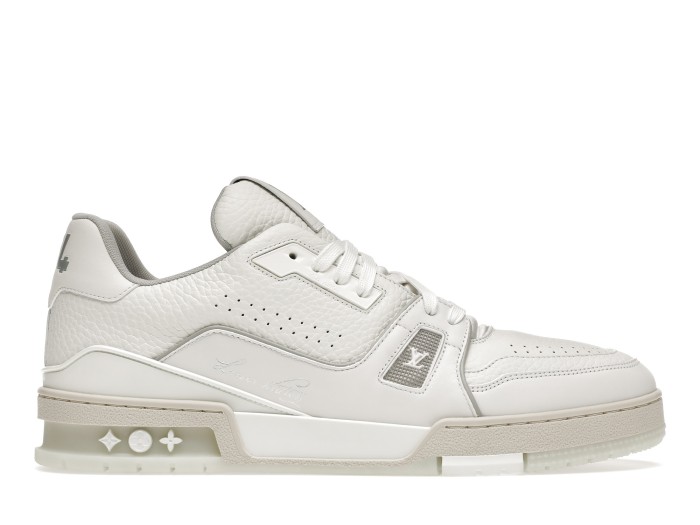 Louis Vuitton Trainer White Signature