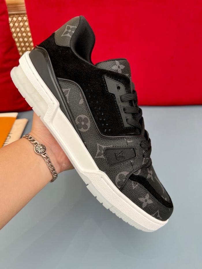 Louis Vuitton Trainer Black Monogram