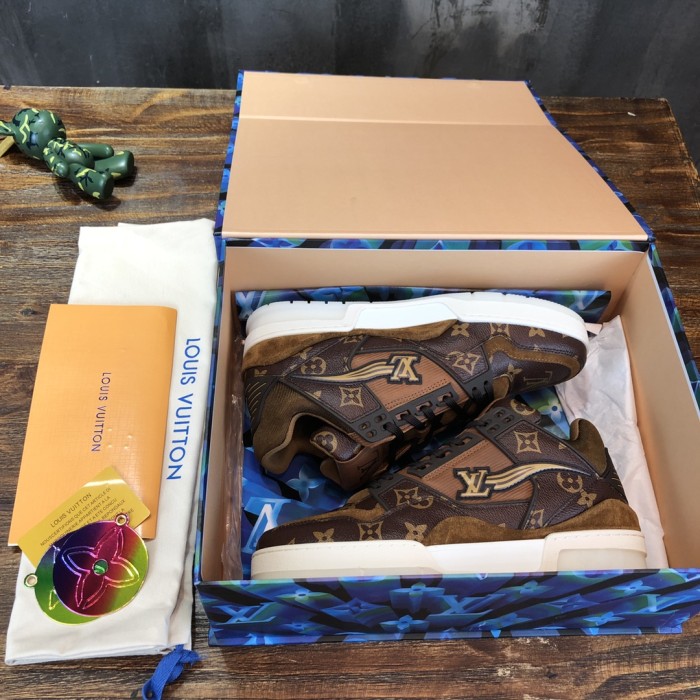 Louis Vuitton Trainer Ebene