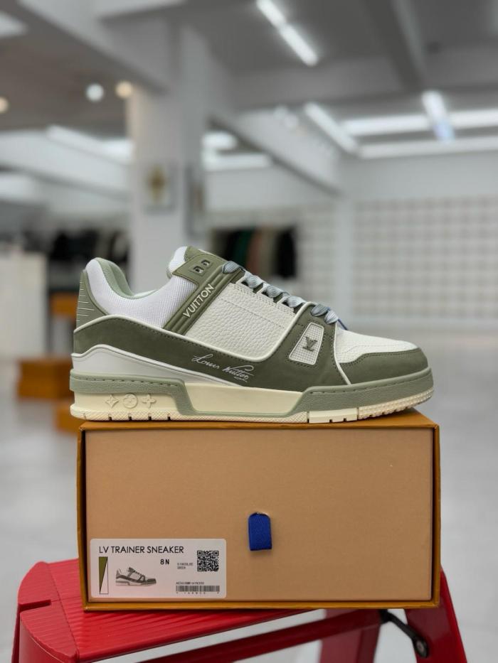 LOUIS VUITTON Trainer Low-Top Skateboard Shoes Unisex Dark Green