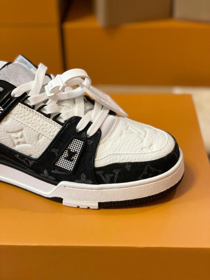 Louis Vuitton LV Trainer White Black