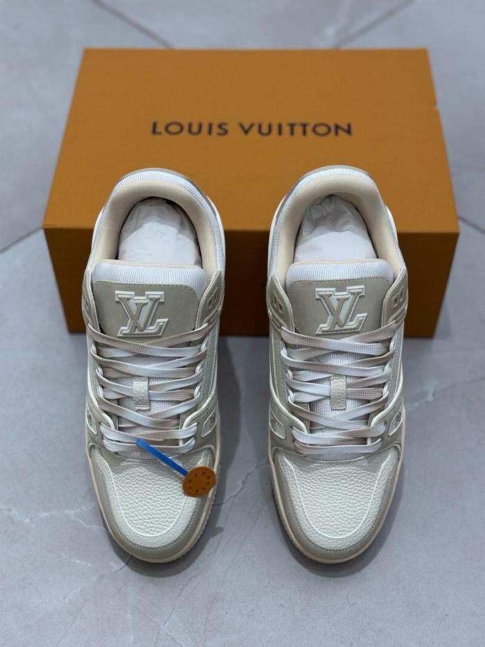 LOUIS VUITTON Trainer Low-Top Skateboard Shoes Unisex Light Green