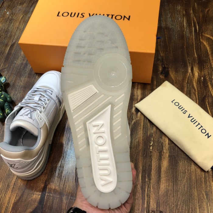 Louis Vuitton Trainer white denim