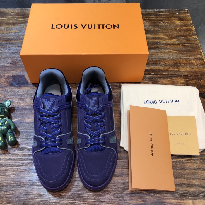 Louis Vuitton Trainer Metallic Purple