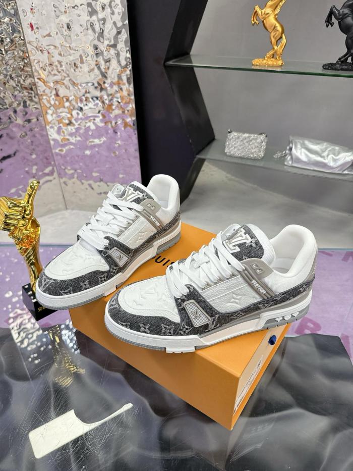 Louis Vuitton Trainer Monogram Denim Grey White