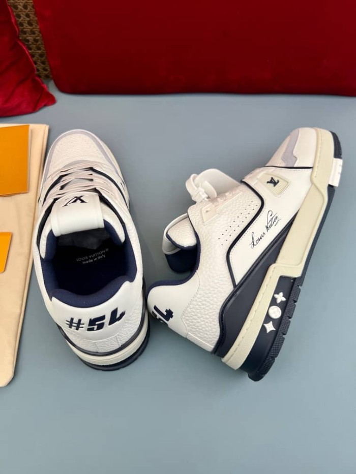 Louis Vuitton Trainer Marine White