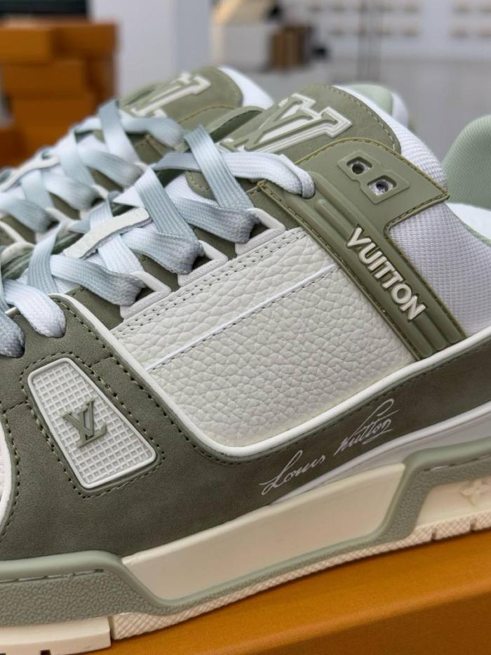 LOUIS VUITTON Trainer Low-Top Skateboard Shoes Unisex Dark Green