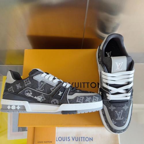 LOUIS VUITTON Trainer Low top Skateboard Shoes Black