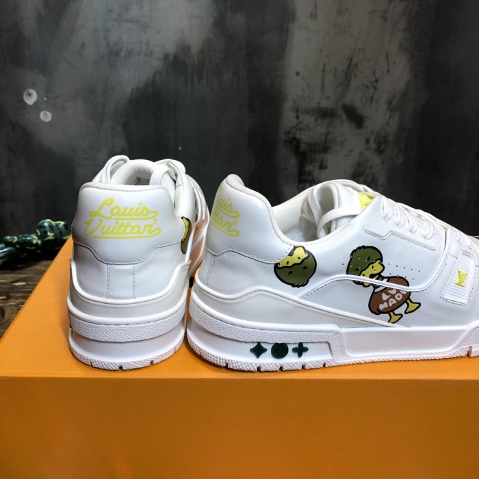 Louis Vuitton Trainer nigo white