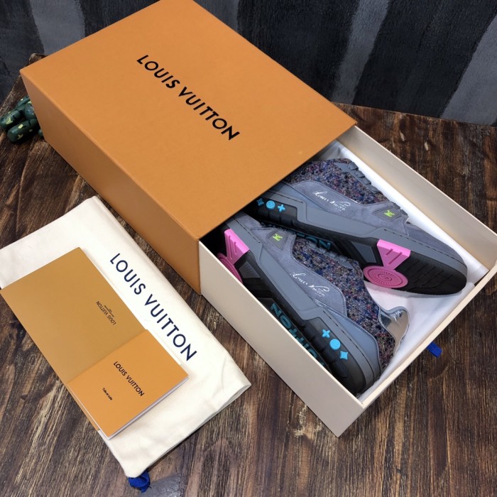 Louis Vuitton Trainer Grey Multicolor