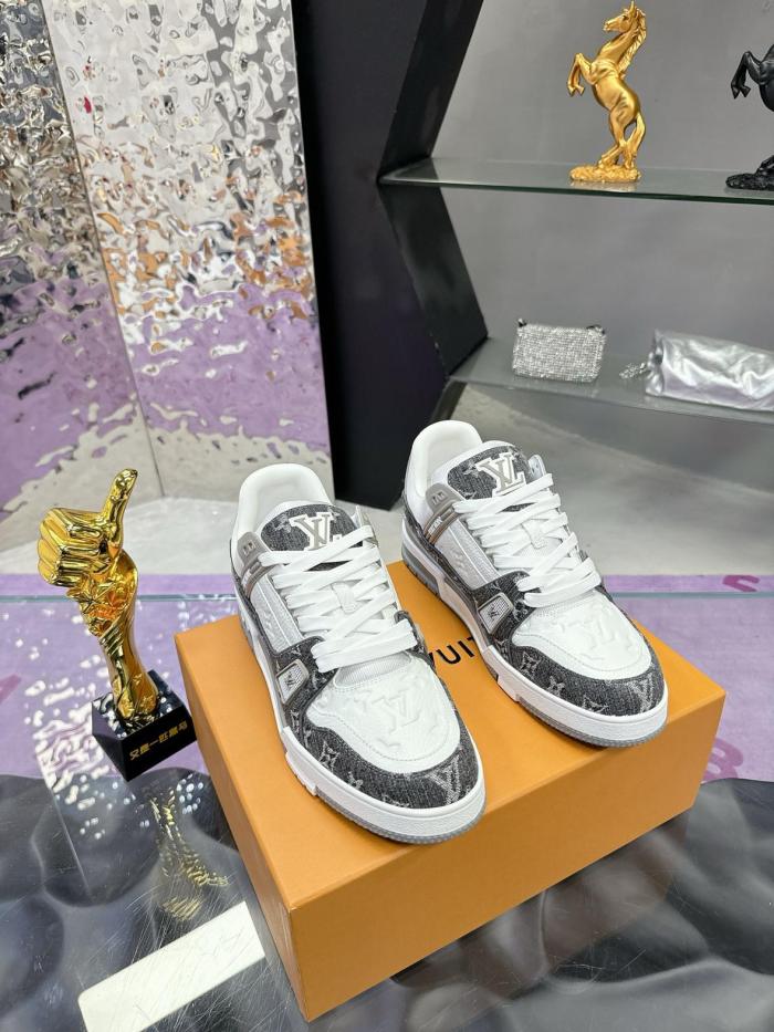 Louis Vuitton Trainer Monogram Denim Grey White