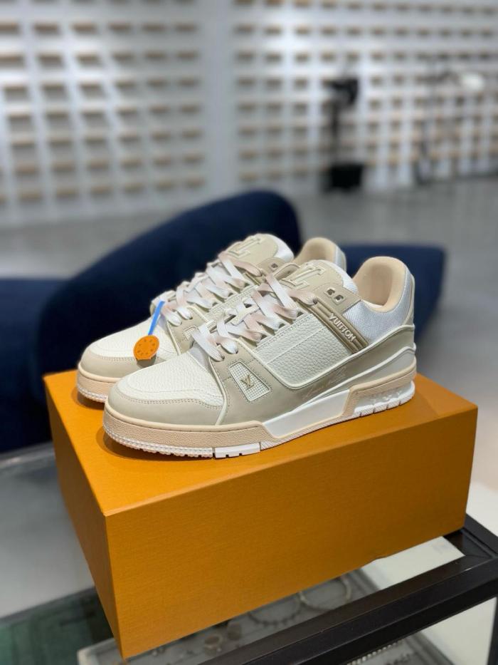 LOUIS VUITTON Trainer Low-Top Skateboard Shoes Unisex Light Green