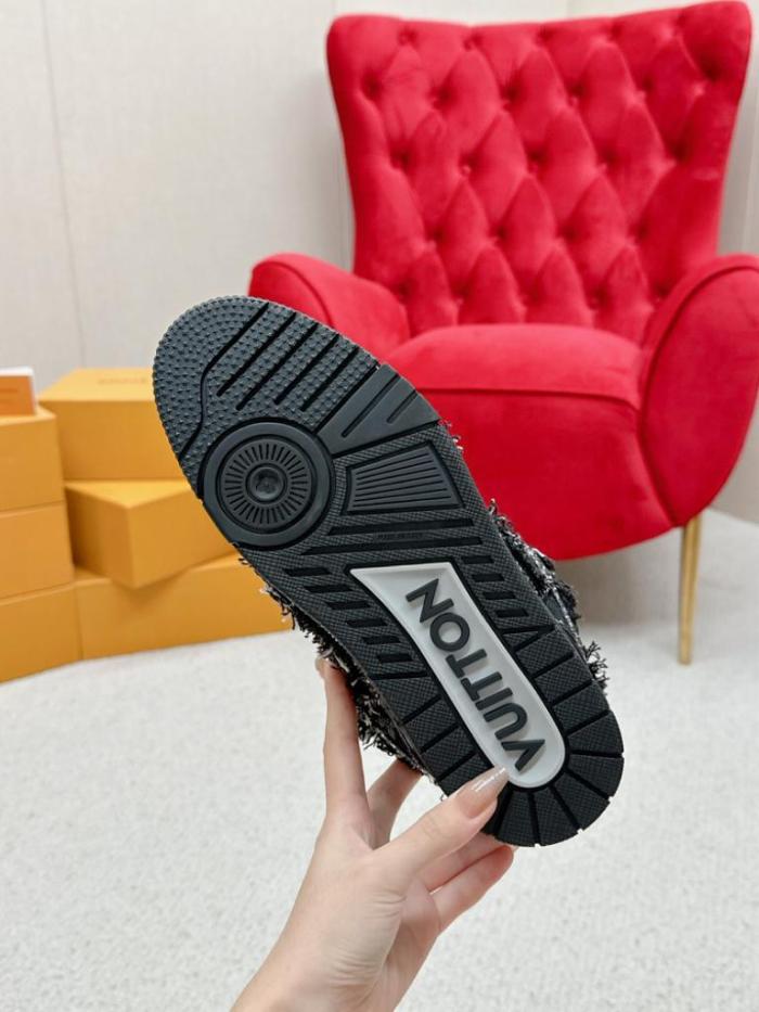 Louis Vuitton Skate Trainer Black Swarovski Monogran