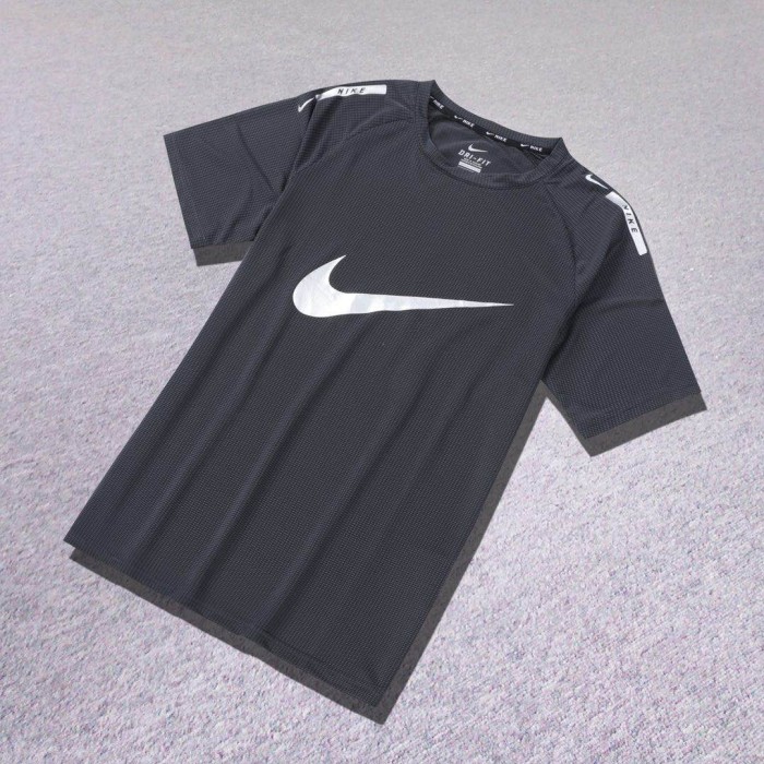 Sportswear Nike 261
