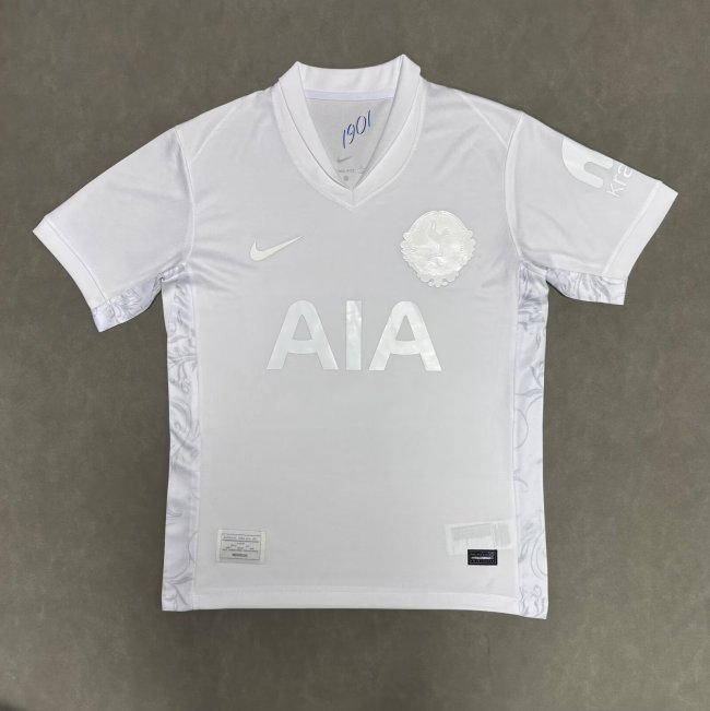 Nike Tottenham Hotspur the 125th anniversary of their 1901 FA Cup victory jersey