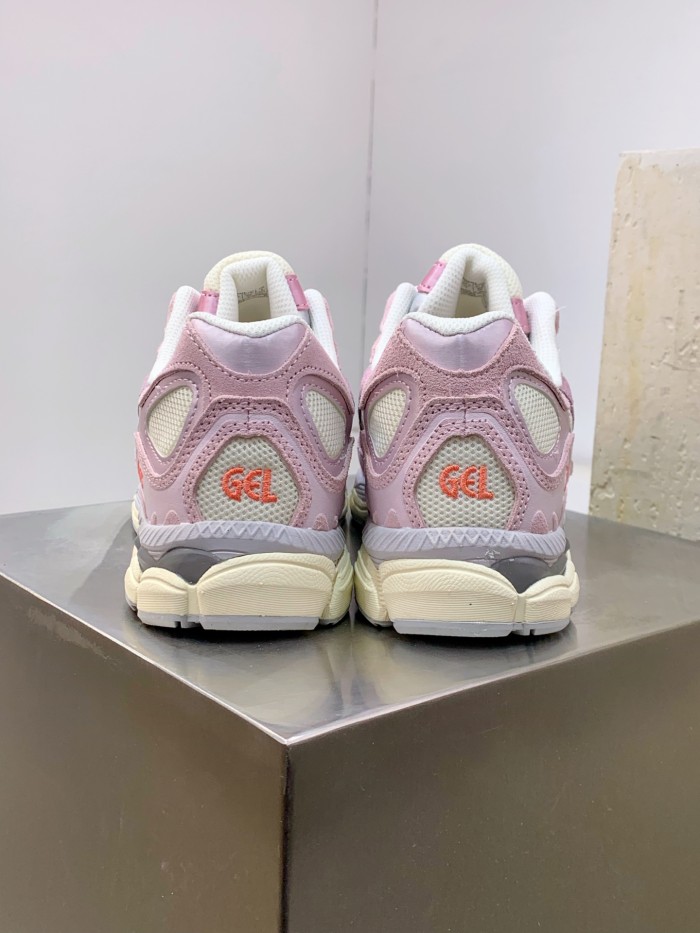 ASICS GEL NYC Abrasion Resistant Low top Running Shoes Unisex Pink