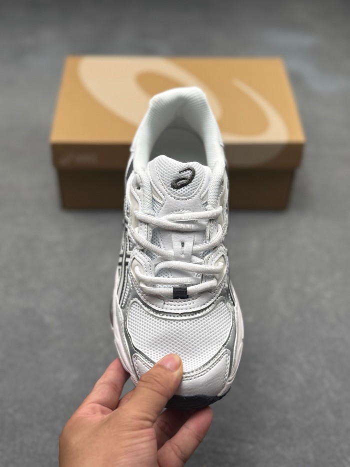 ASICS GEL NYC Abrasion Resistant Low top Running Shoes Men's White