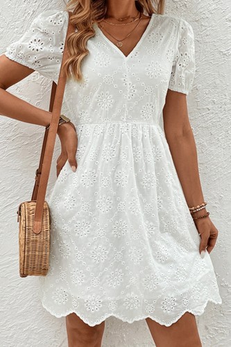V neck Puff Sleeve Embrodery Dress