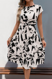 Geometric Pattern Printed Pleated Dress