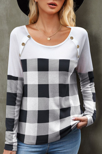 Round Neck Loose Long Sleeved Knitted Sweater