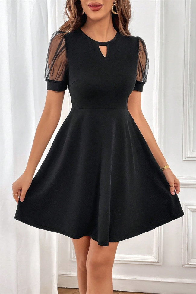 Round Neck Lace Short Sleeved Dress