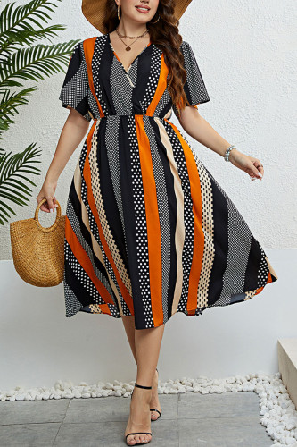V-Neck Waist Cinched Printed Short Sleeve Dress