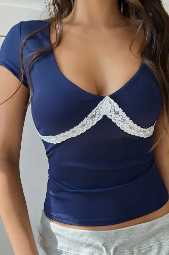 Sexy Slim Fit Knitted Contrasting T-Shirt