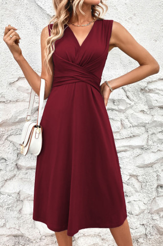 Solid Color V-Neck Pleated Sleeveless Dress