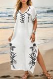 Embroidered Loose Short Sleeved Beach Dress