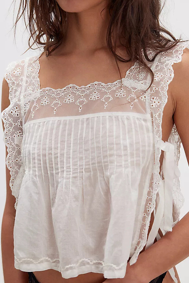 Summer Lace Square Neck Sleeveless Vest