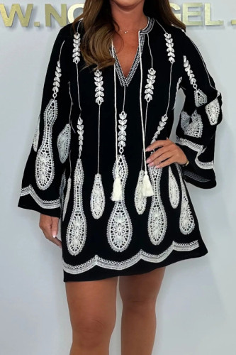 Summer Bohemian V-Neck Long Sleeved Dress