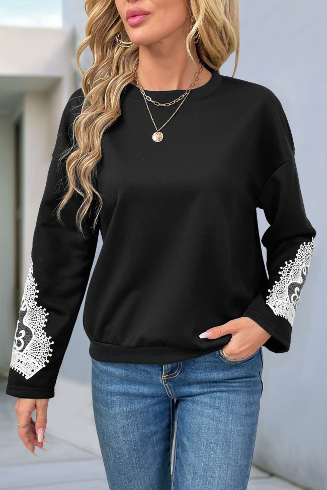 Lace Round Neck Long Sleeved Sweatshirt