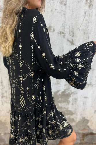 Large Size Horn Lace Long Sleeved Hollow Dress