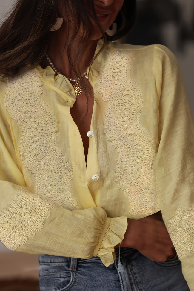 Retro Loose Lace Embroidered Long Sleeved Shirt