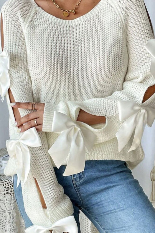 Round Neck Bow Long Sleeved Loose Sweater