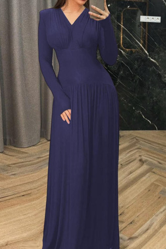 Solid Color V-neck Long Sleeved Pleated Dress